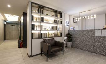 Boutique Hotel K - Housity