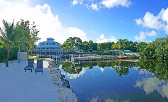 Dolphin Point Villas