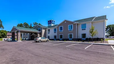 Cobblestone Inn & Suites - Barron Hotel a Rice Lake