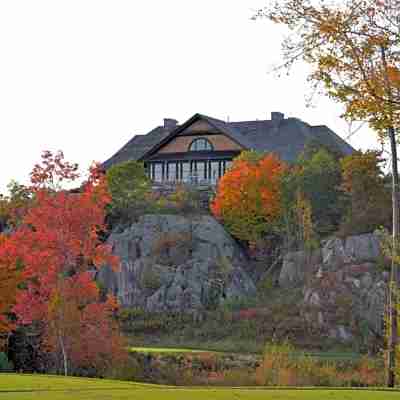 Muskoka Bay Resort Hotel Exterior