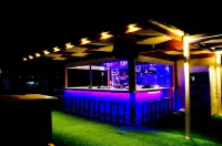 Yiannis Manos Hotel Resort - bar