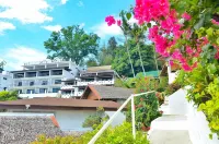 Steps Garden Resort - Ocean View