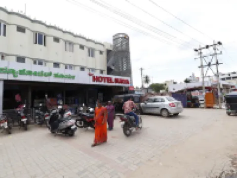 New Hotel Surya Lodge Hotels in Hiriyur