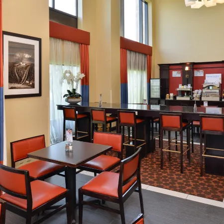 Holiday Inn Express & Suites AUSTIN SW - SUNSET VALLEY by IHG