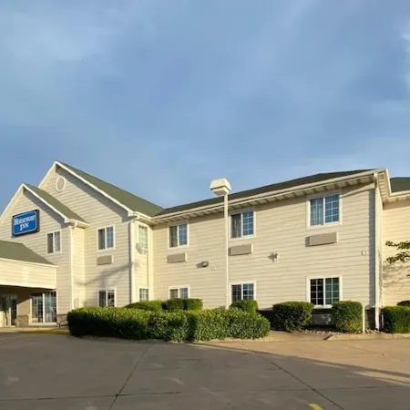 Rodeway Inn Salina North