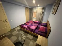 Galaxy Hostel - Hostels