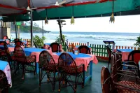 Unwind Hotels and Resort Hotels near Kovalam Beach