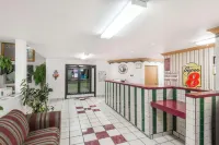 Super 8 by Wyndham Bedford Hotels in Bedford