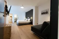 Self-Check-in Hotel Vinoq Zistersdorf Hotels in Stillfried