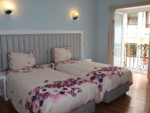 Grande Oceano Guest House