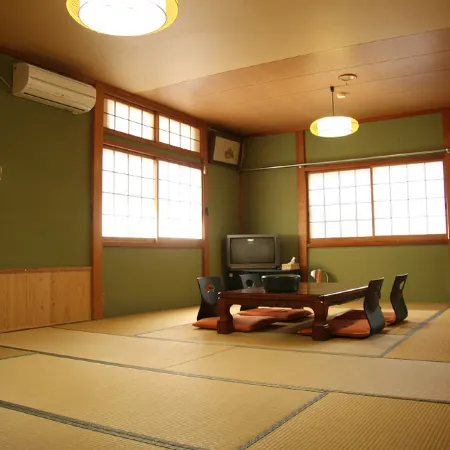 Natural Hot Spring Akanemi Ryokan