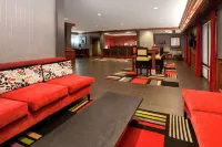 Days Inn & Suites by Wyndham Tyler