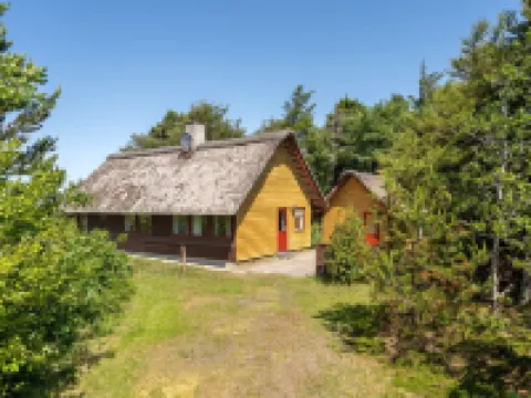 "Ingeborg" - 100m to the Fjord Hotels in Hemmet