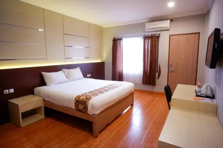 Front One Resort Yogyakarta