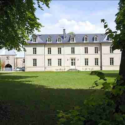 Château de Lazenay Hotel Exterior