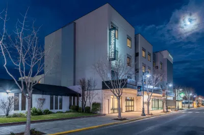 Residence Inn Lancaster Palmdale Các khách sạn gần Elyze Clifford Interpretive Center