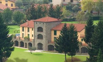 Cà Del Moro Resort