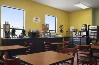 Super 8 by Wyndham Port Angeles at Olympic National Park Hotels in Port Angeles