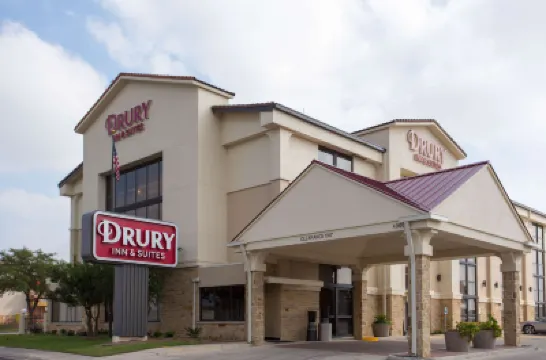 Drury Inn & Suites San Antonio Northeast Hotels near James Park