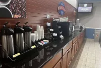 Baymont by Wyndham Brenham - breakfast