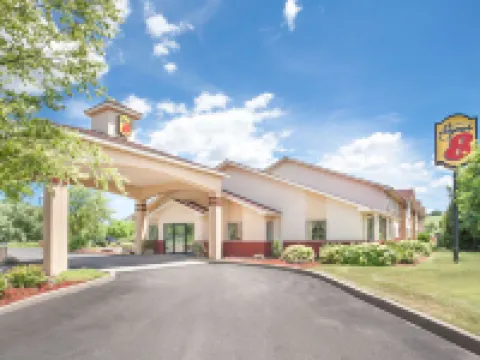 Super 8 by Wyndham Cobleskill NY Hotels in Cobleskill
