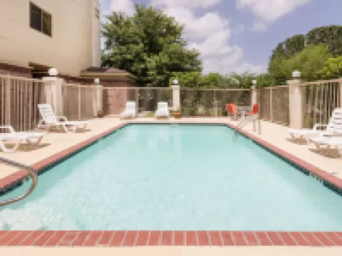 Super 8 by Wyndham Duson Lafayette West Area Hotels in Duson