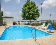 Quality Inn Florence East - Pools