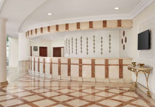 3. 윈덤 그랜드 카..