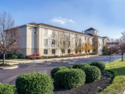 Sleep Inn & Suites Hotels in Bensalem