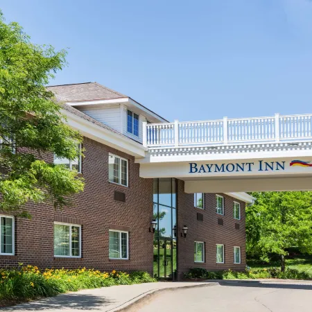 Baymont by Wyndham des Moines Airport