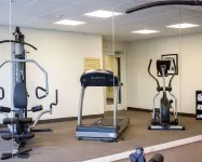 Sleep Inn & Suites Moundsville - Wheeling - ジム