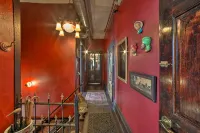 Vintage Apartment in Historic Downtown la Porte! - Wi-Fi
