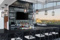 The Lytle Park Hotel, Autograph Collection - bar