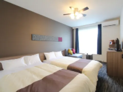 海茵娜酒店拉格娜登堡 鄰近Take Island的酒店