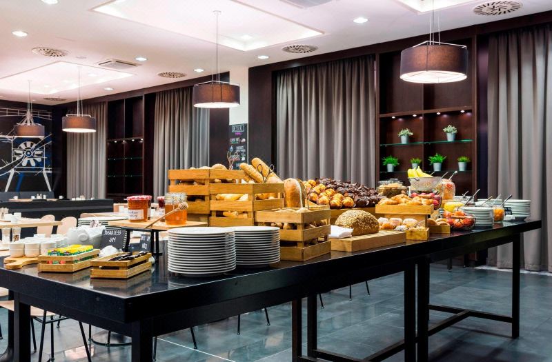 Courtyard by Marriott Prague Airport photo 5