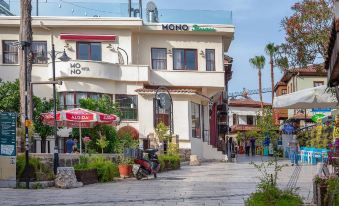 Mono Hotel