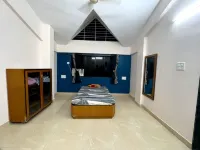 Serene Lake Castle Hotels in Waki Tarf Wada