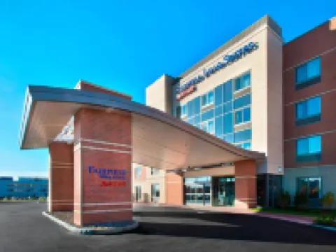 フェアフィールド・イン＆スイート・シラキュース・キャリア・サークル デ・ウィットのホテル