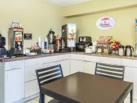 Super 8 by Wyndham Sulphur Lake Charles