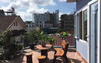 Maily Hostel فنادق في 