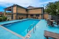 Best Western Riverside Inn Hotel di Danville