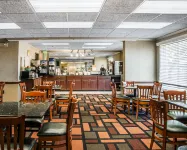 Quality Inn & Suites Cvg Airport Hotels in Erlanger