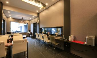 Best in City Hotel