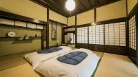 Takinomoto Kondo-ke Hotels in Toon