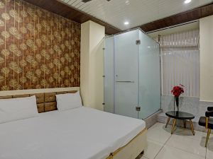 Super OYO Hotel Krishna Guest House & PG