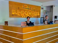Sundowners Vacation Villas Bolinao Hotel di Bolinao