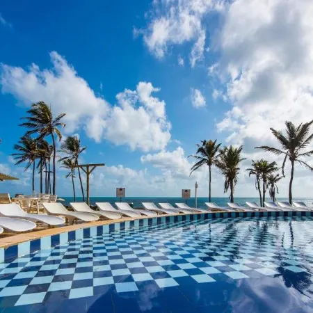 GoldMen Coliseum Beach Hotel