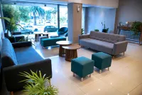 Hotel Alpre - ที่มีบาร์