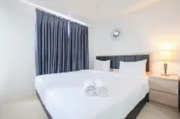Cozy Living Studio Tamansari Bintaro Mansion Apartment by Travelio Hotel dekat NICE SO CIPADU