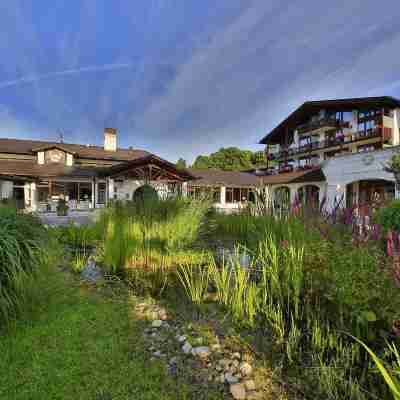 Alpenhof Murnau Hotel Exterior